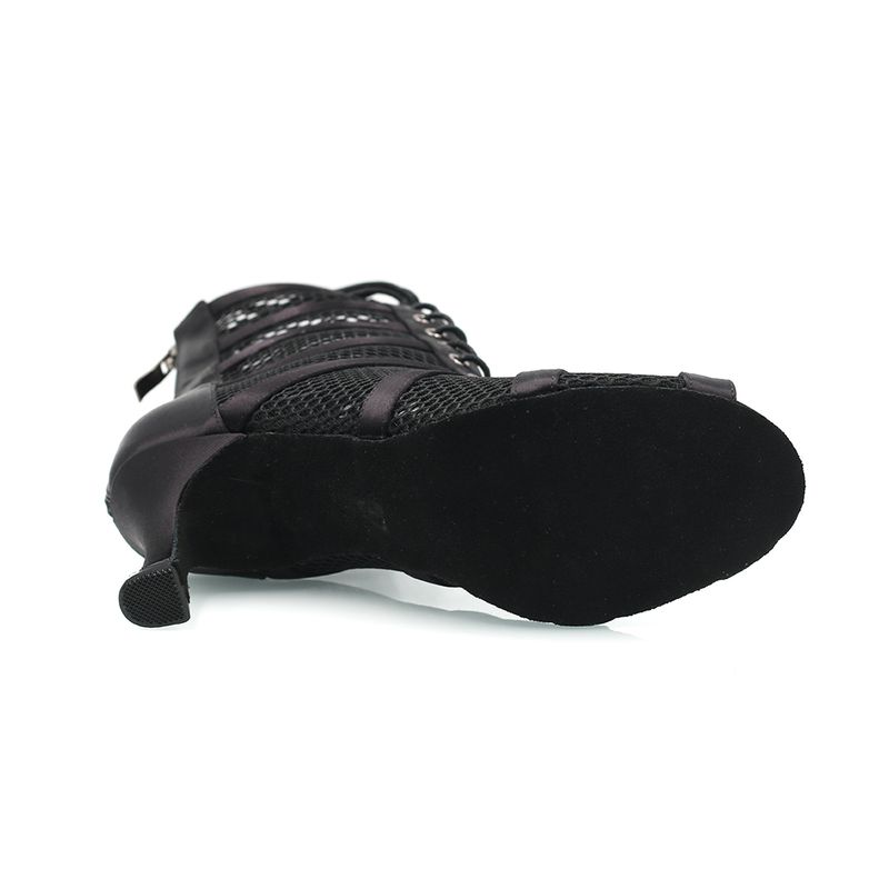 Katarina med 7,5 cm hel